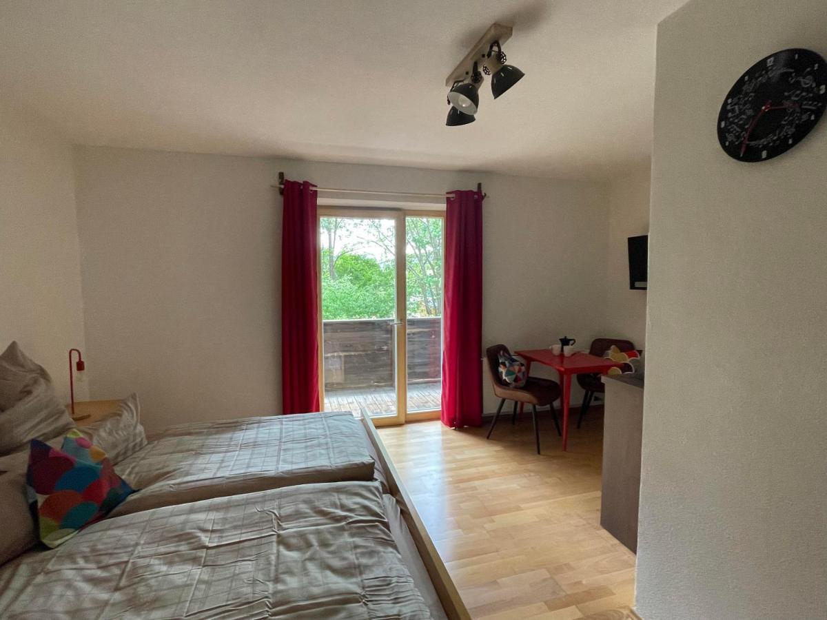 Haus Am Bach Lägenhet Erl Exteriör bild