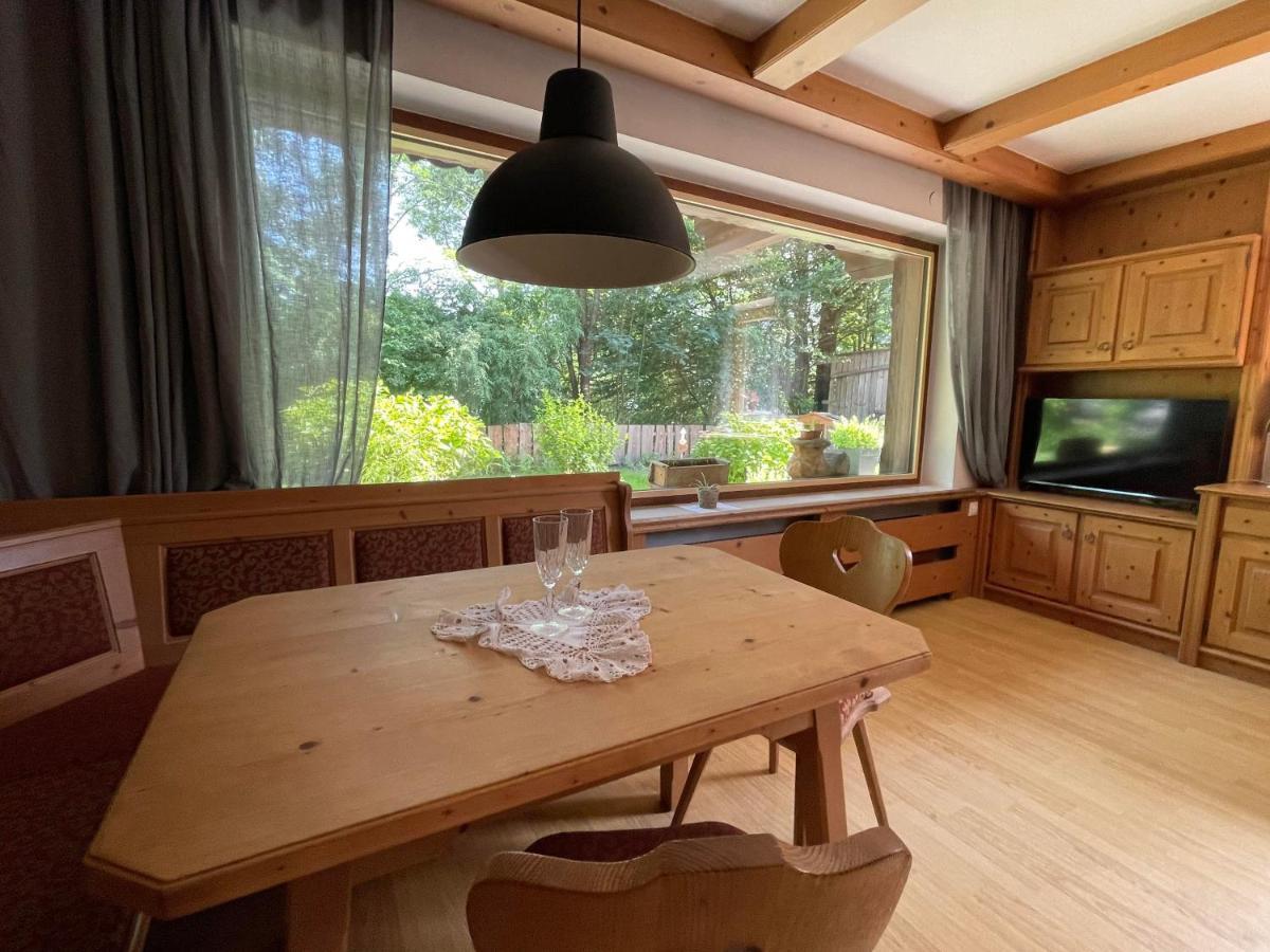 Haus Am Bach Lägenhet Erl Exteriör bild