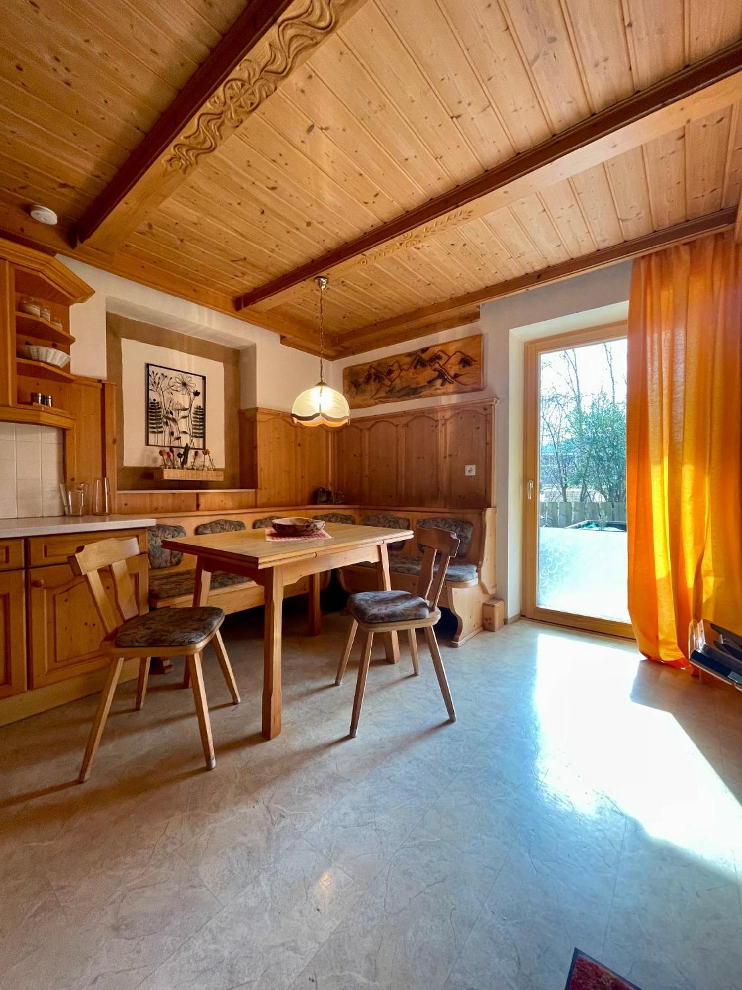 Haus Am Bach Lägenhet Erl Exteriör bild